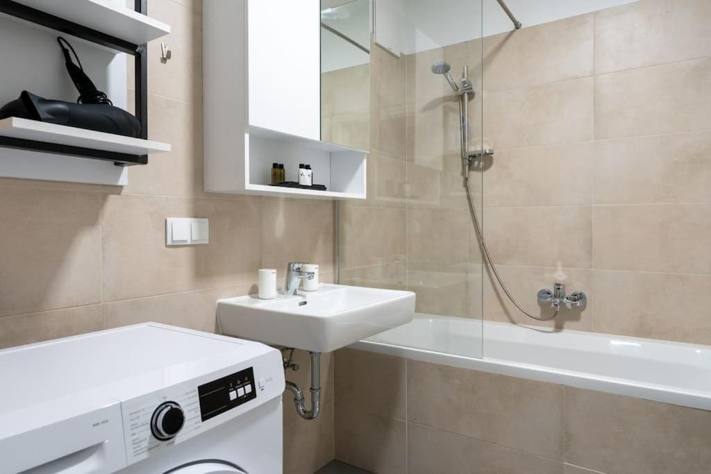 1Br Excellence, Fast To Centre By Hm Apartamento Viena Exterior foto
