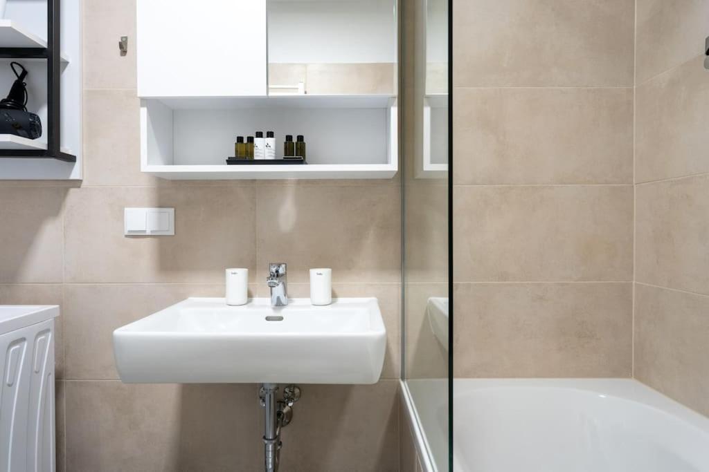 1Br Excellence, Fast To Centre By Hm Apartamento Viena Exterior foto